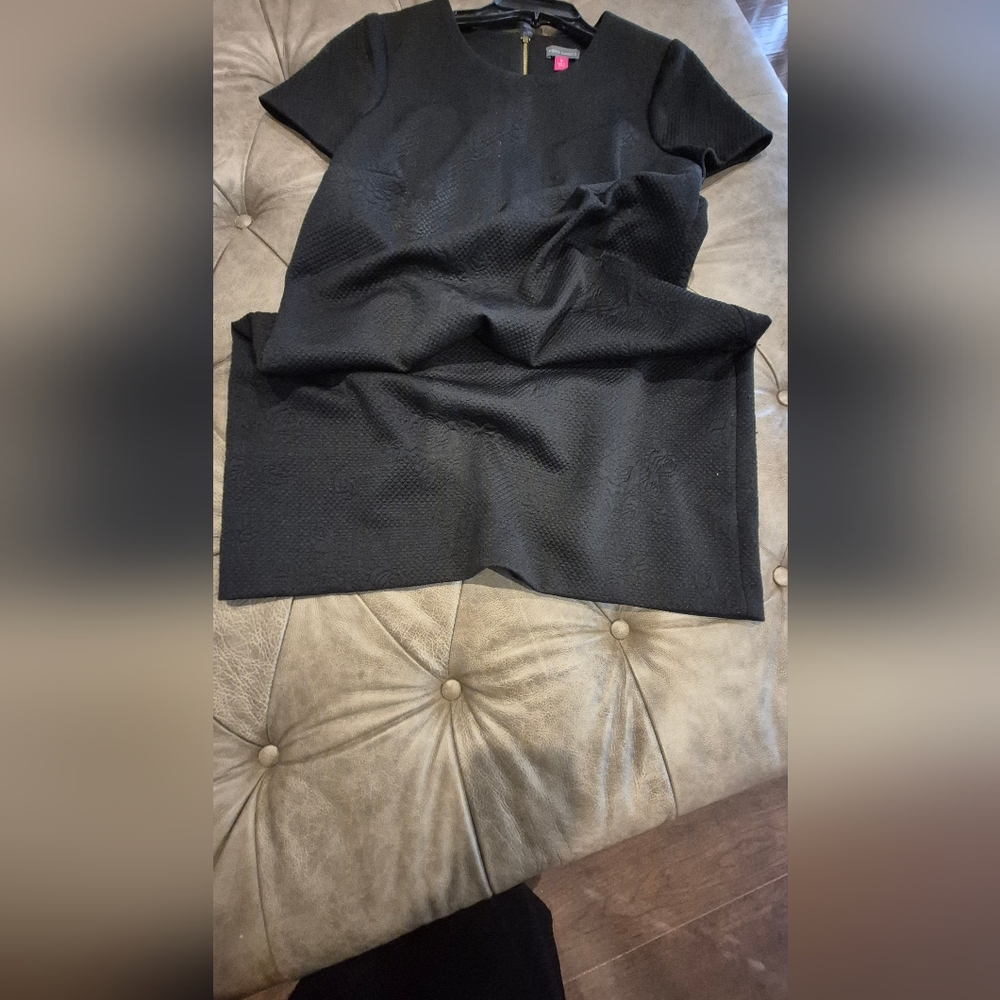 Vince Camuto Black Textured Short Sleeve Dress